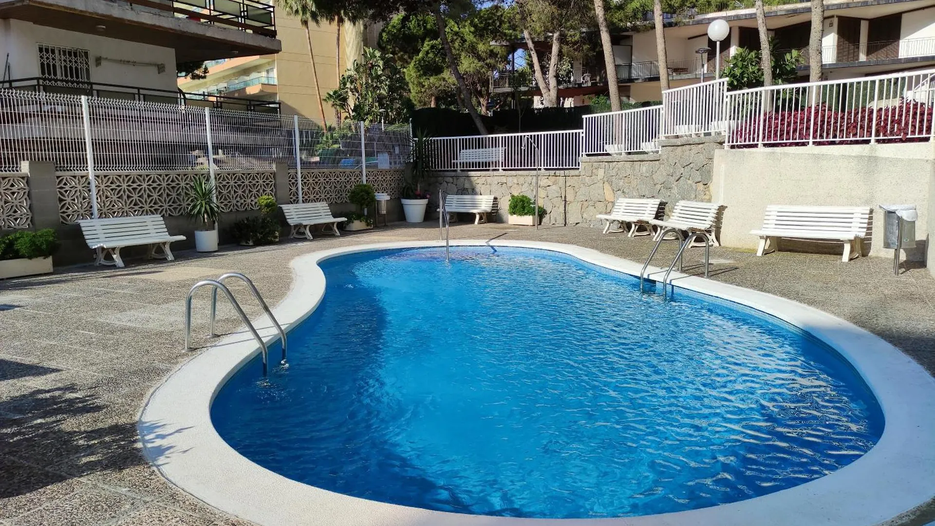 Paradis Salou, Centro Turistico, Wifi, Piscina, Vistas Al Mar Daire